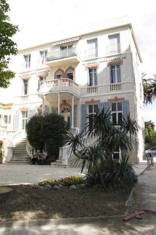 Le Poseidon Hotel La Seyne-sur-Mer Exterior foto